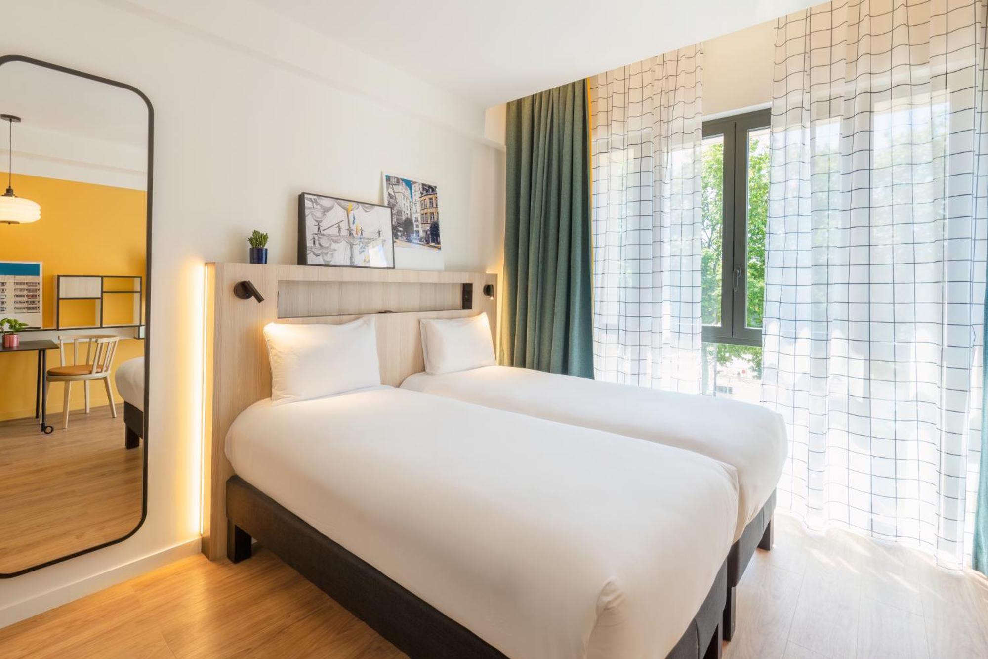 Aparthotel Adagio Access Rouen Centre Cathedrale Exterior photo