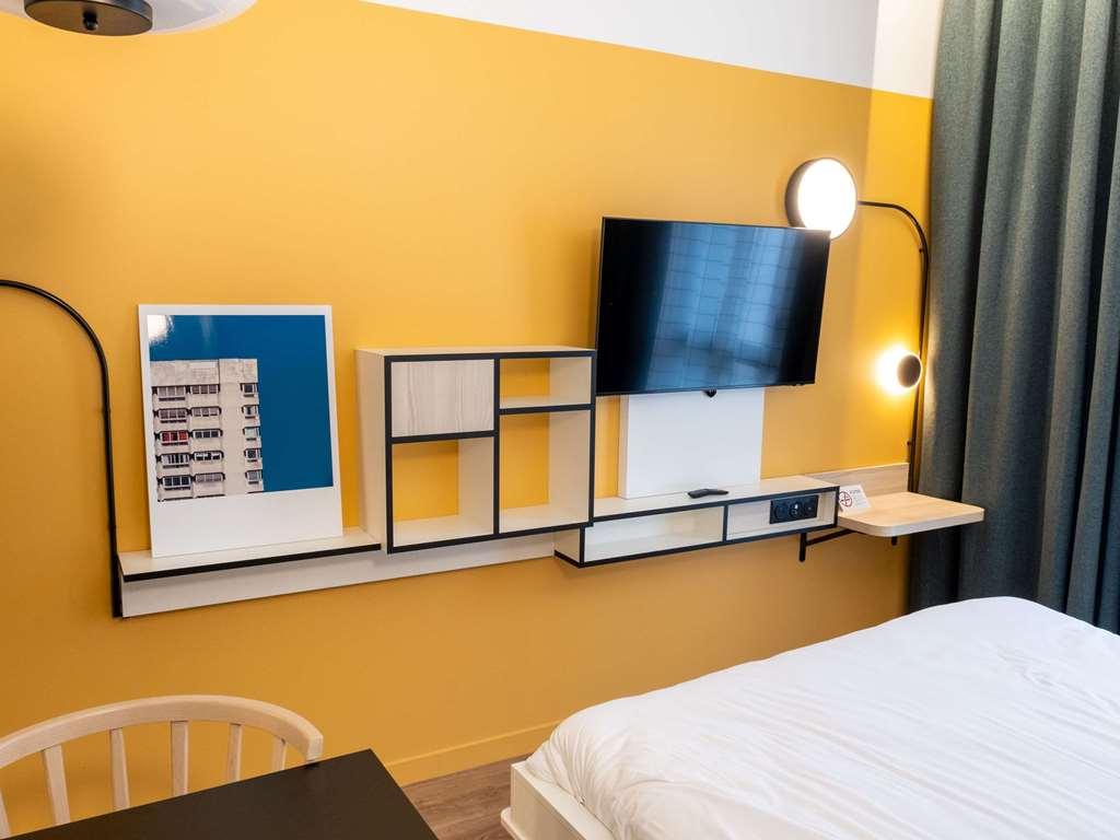Aparthotel Adagio Access Rouen Centre Cathedrale Room photo